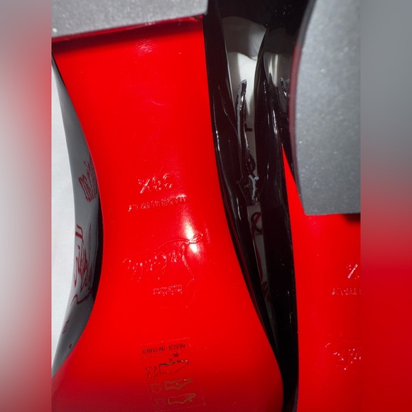 Christian Louboutin Miss Black Jane Patent Leather Red Sole Pumps.  Size 38.5 - Picture 8 of 13